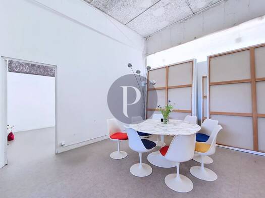 Local commercial à vendre 339 000 € 114,9 m² de surface de vente Paul Froment-Huit Mais 1945 Vitry-sur-Seine 94400