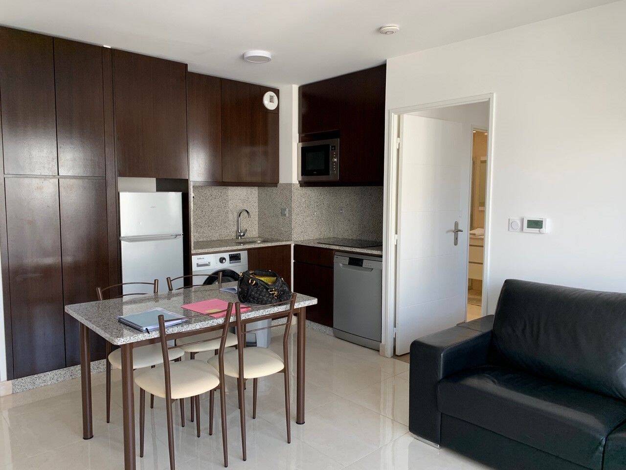 Appartement 2 pièces 33 m² · à Meyzieu · 32,5 m² · 698 €/mois