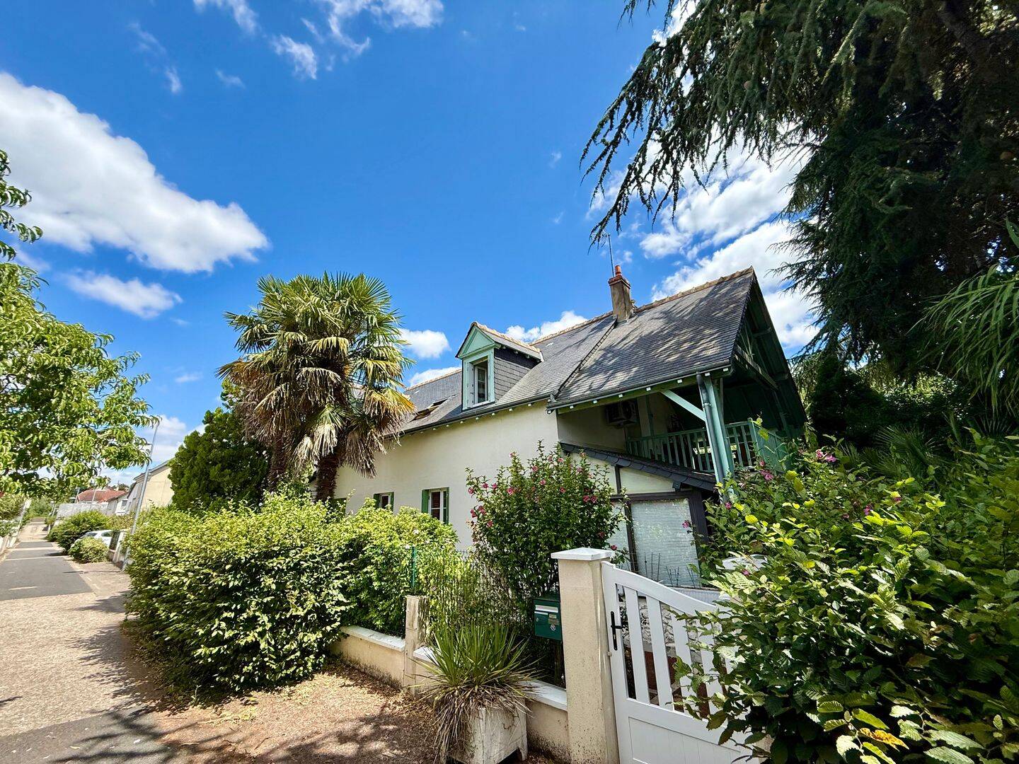Maison 5 pièces 164 m² · à Saint-Pierre-des-Corps · 164 m² · 359 900 €