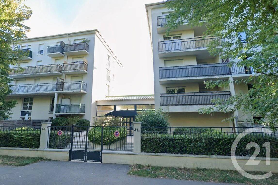 Appartement 2 pièces 46 m² · à Sainte-Geneviève-des-Bois · 46,3 m² · 814 €/mois