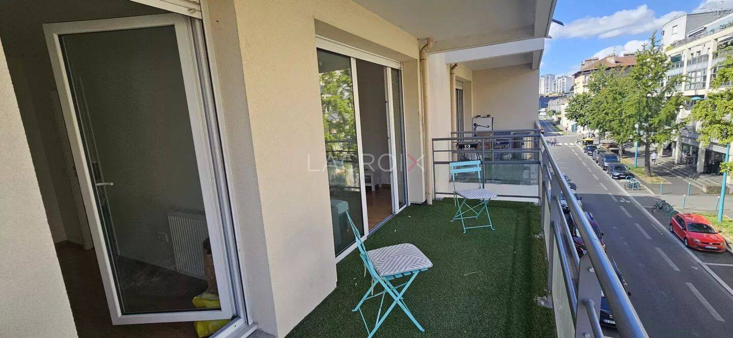 Appartement 2 pièces 50 m² · à Gentilly · 49,9 m² · 1 210 €