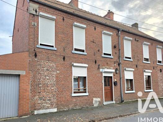 Maison à vendre 149 000 € 10 pièces 9 chambres 160 m² 800 m² de terrain Nord Est Feignies 59750