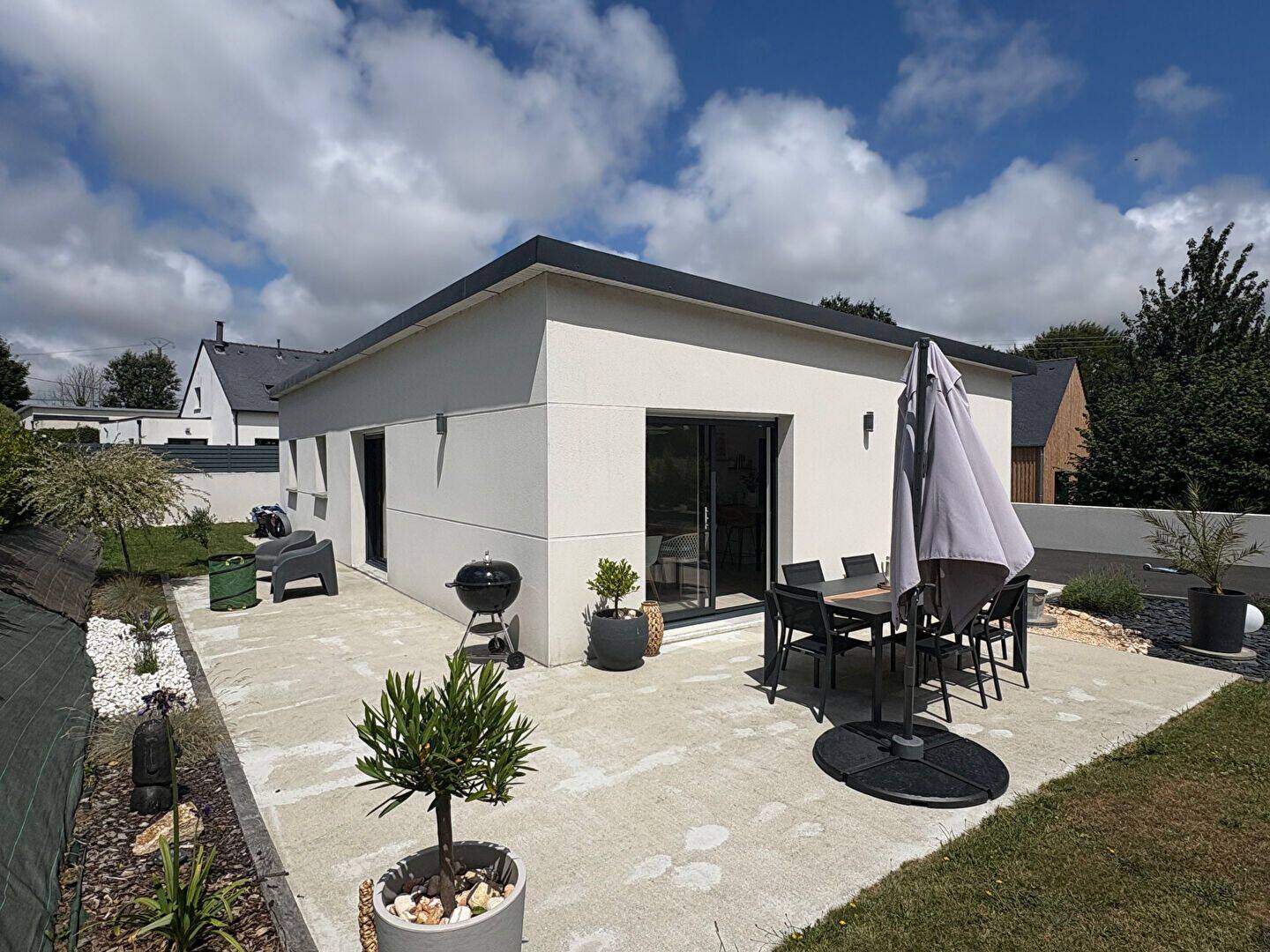 Maison 4 pièces 90 m² · à Plonéour-Lanvern · 90 m² · 332 325 €