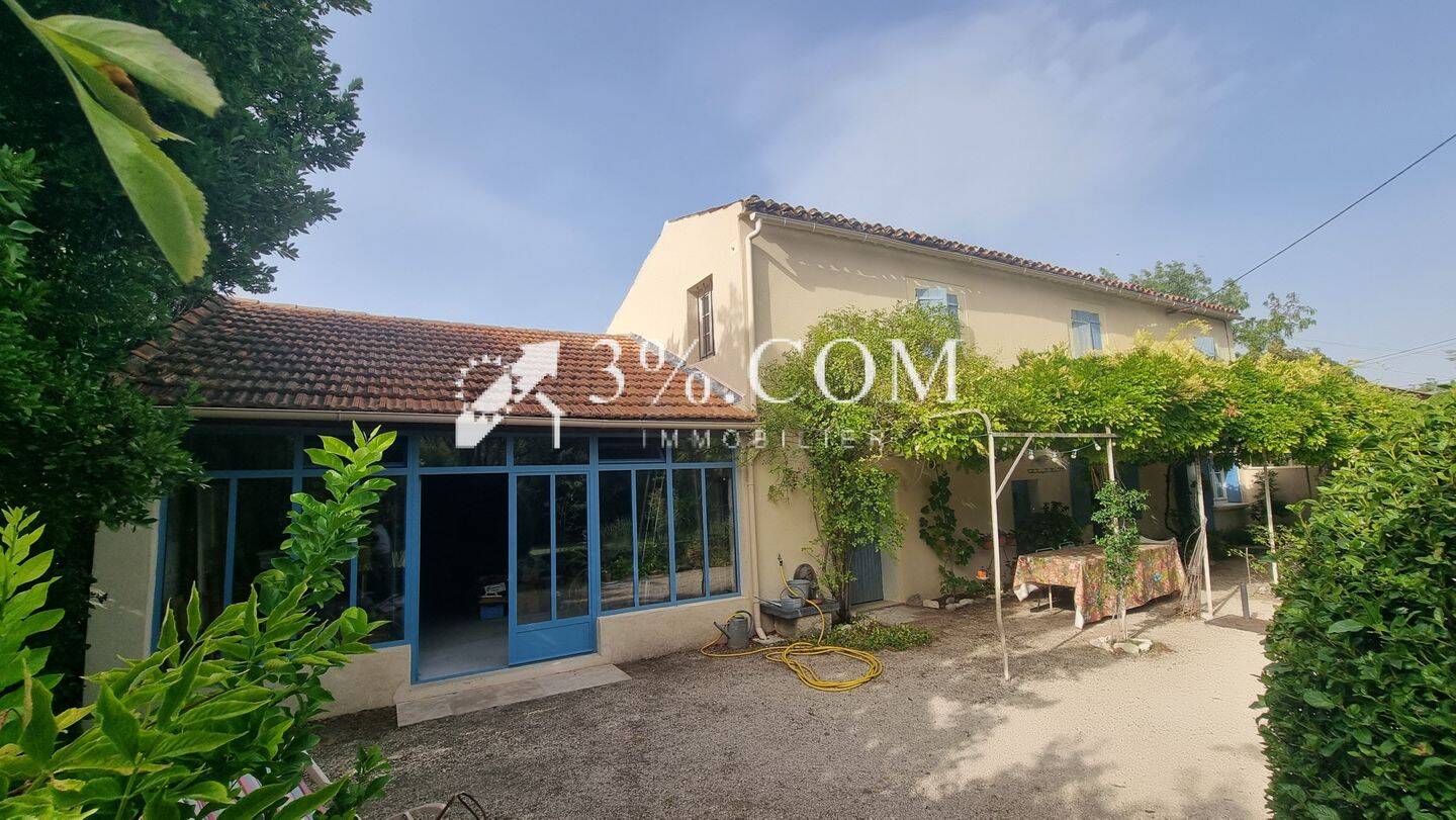 Maison 8 pièces 121 m² · à Valréas · 121 m² · 360 000 €