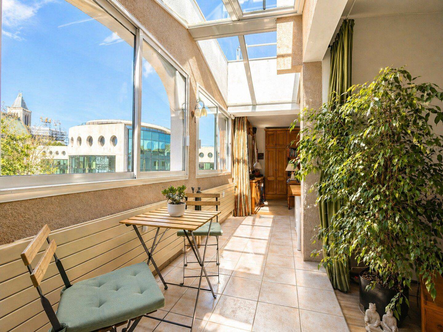 Appartement 5 pièces 132 m² · à Saint-Denis · 132 m² · 445 000 €