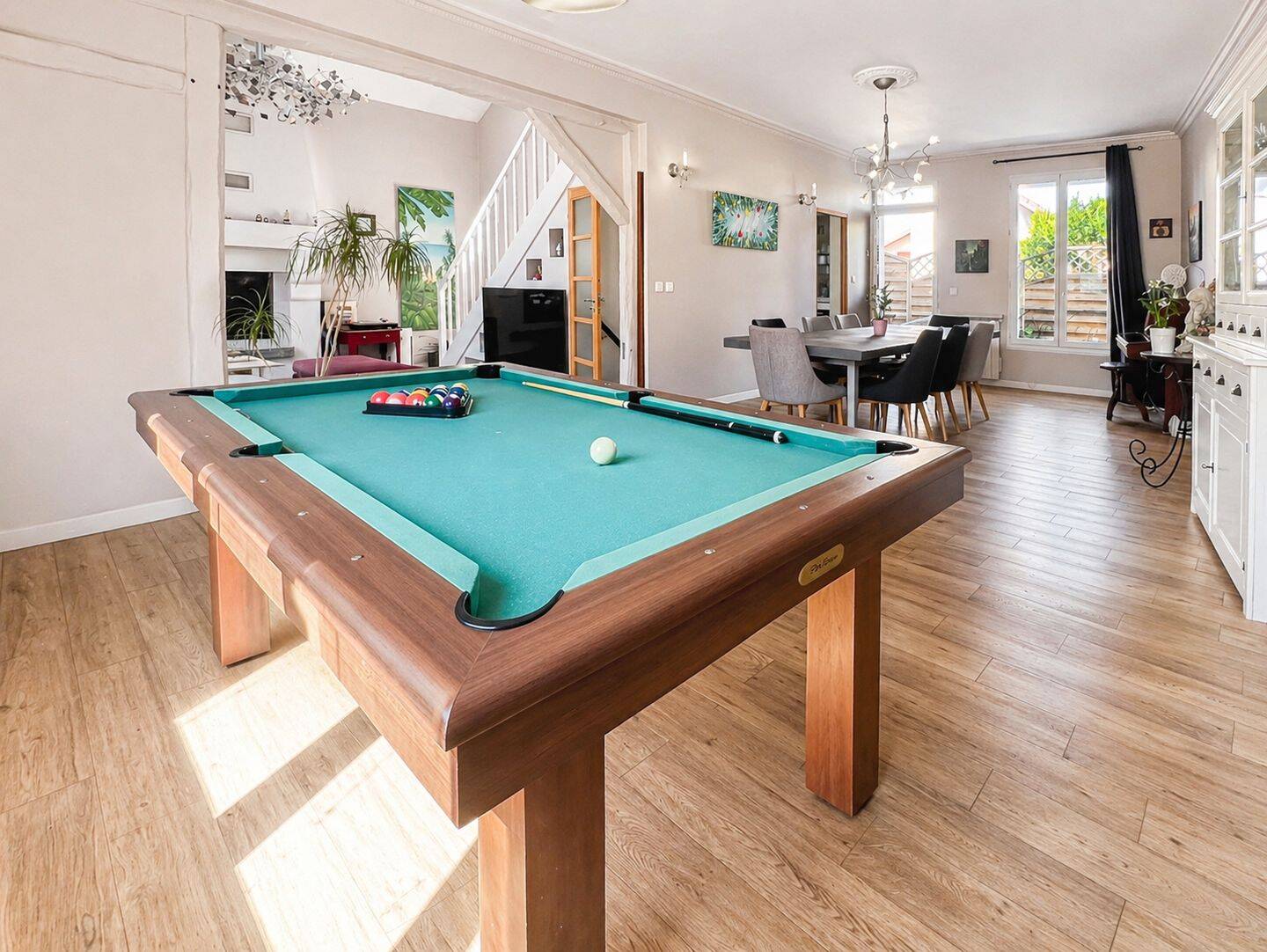 Maison 8 pièces 196 m² · à Nanterre · 196 m² · 825 000 €