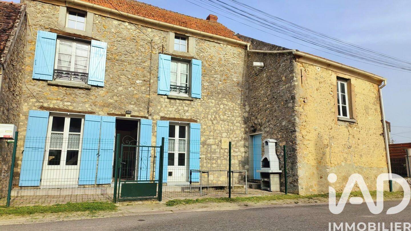 Maison 4 pièces 71 m² · à Coulonges-Cohan · 71 m² · 117 000 €