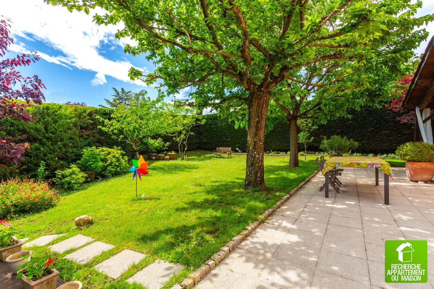 Maison 8 pièces 255 m² · à Craponne · 255 m² · 600 000 €