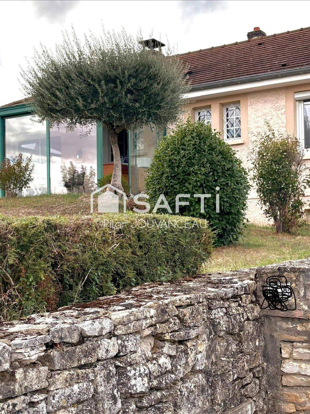 Maison 6 pièces 120 m² · à Givry · 120 m² · 339 000 €