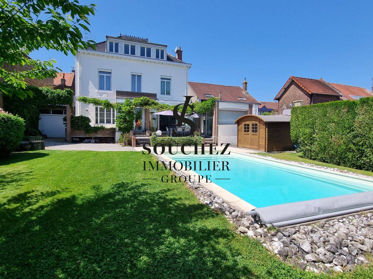 Maison 8 pièces 239 m² · à Souchez · 239 m² · 550 000 €