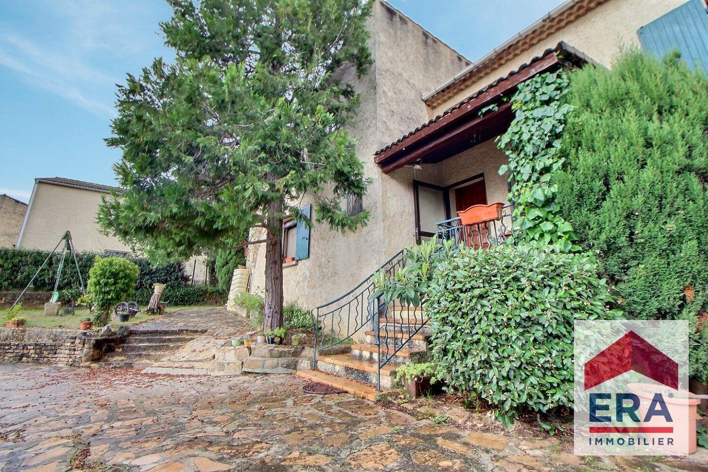 Maison 6 pièces 156 m² · à Bagnols-sur-Cèze · 156 m² · 235 000 €