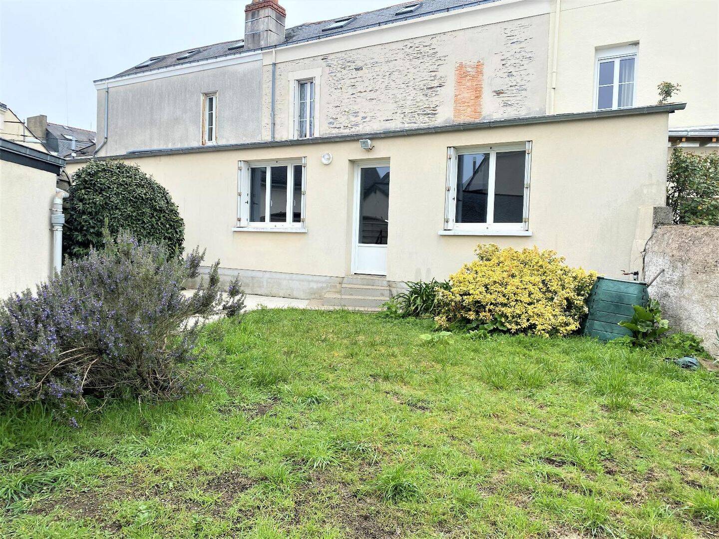 Maison 5 pièces 109 m² · à Angers · 108,8 m² · 1 128 €/mois