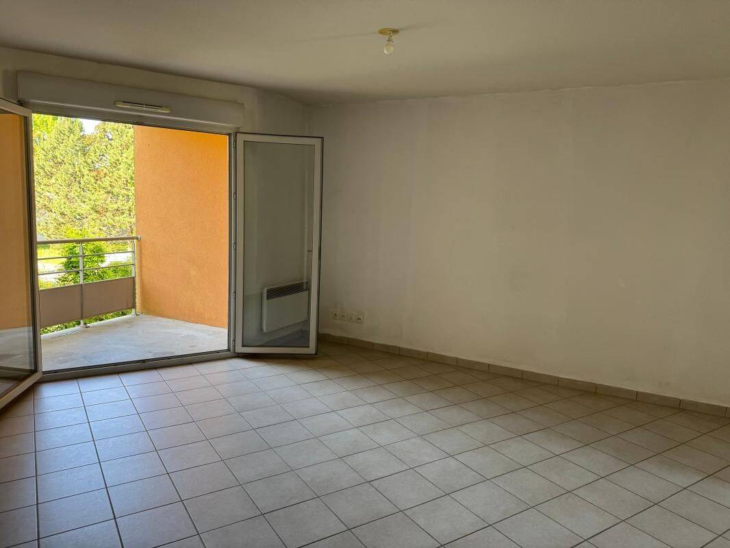 Appartement 2 pièces 40 m² · à Vinay · 40 m² · 515 €