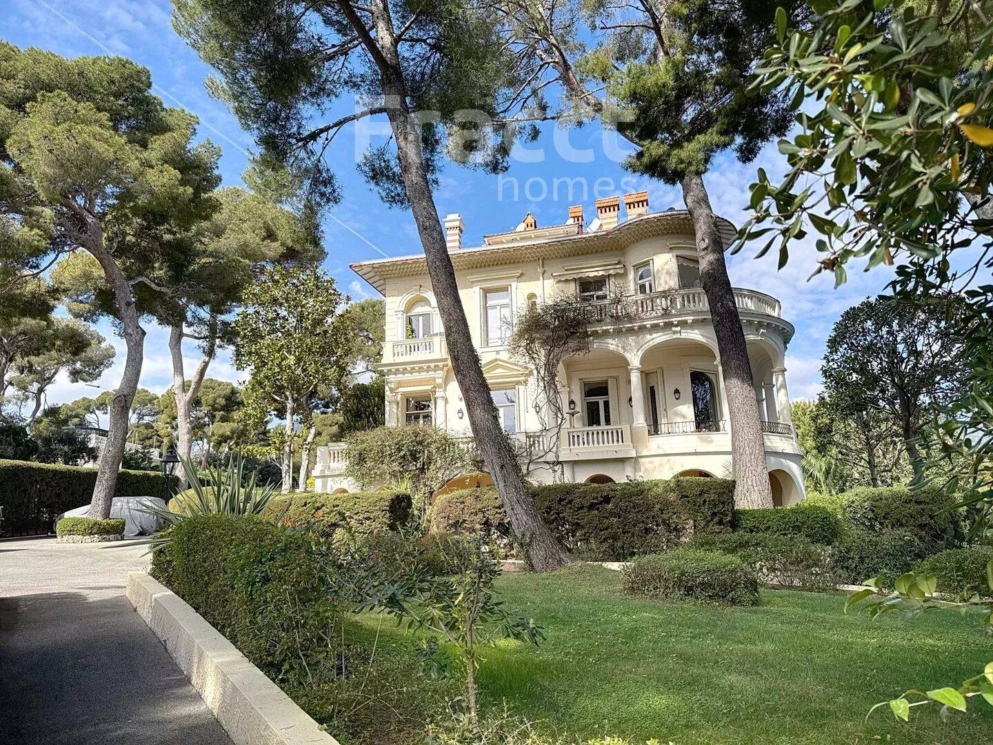 Appartement 3 pièces 75 m² · à Roquebrune-Cap-Martin · 75 m² · 980 000 €