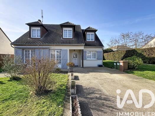 Maison à vendre 420 000 € 7 pièces 5 chambres 130 m² 502 m² de terrain Houdan 78550