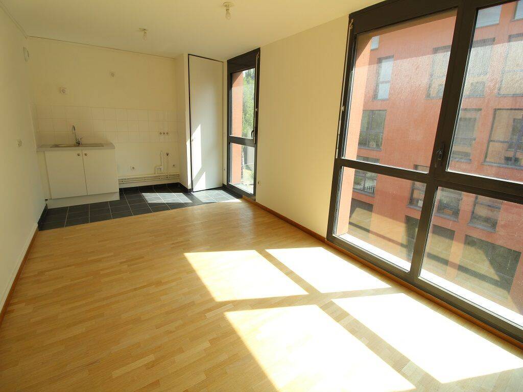 Appartement 1 pièce 30 m² · à Lille · 29,6 m² · 570 €/mois