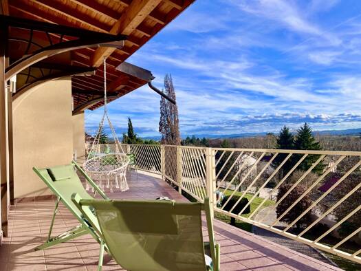 Maison à vendre 575 000 € 1 pièce 6 chambres 377 m² 3 028 m² de terrain Les Sables-Les Poupées-Le Bourg Riorges 42153