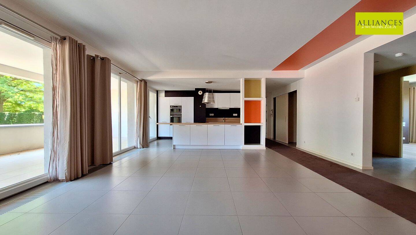 Appartement 4 pièces 135 m² · à Pfastatt · 135 m² · 345 000 €