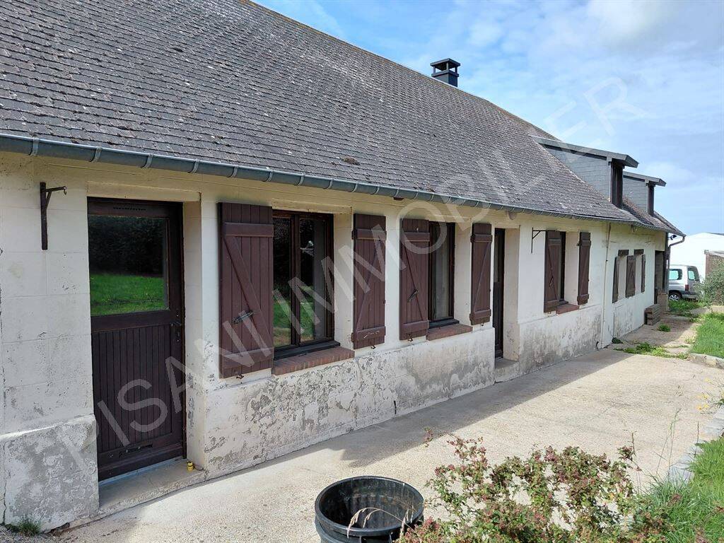 Maison 4 pièces 93 m² · à Saint-Léonard · 93 m² · 144 000 €