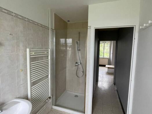 Maison à louer 860 € 5 pièces 3 chambres 125 m² disponible dès maintenant Esternay 51310