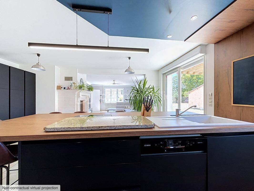 Maison 8 pièces 189 m² · à Bressuire · 189 m² · 188 500 €
