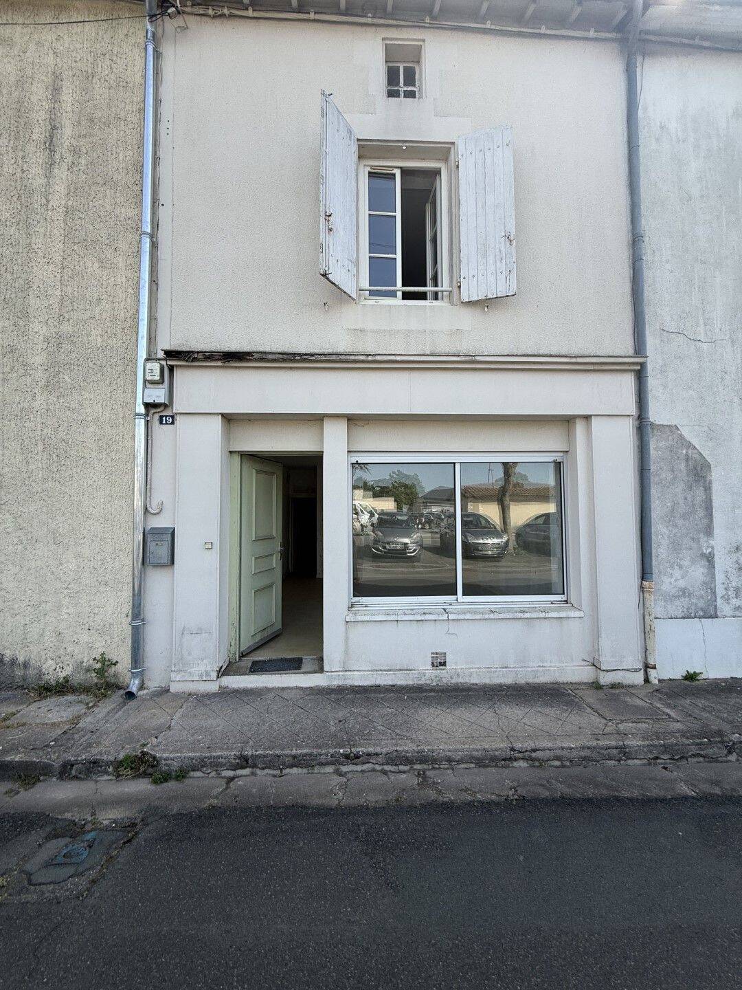 Maison 3 pièces 83 m² · à Sauzé-Entre-Bois · 83 m² · 45 000 €
