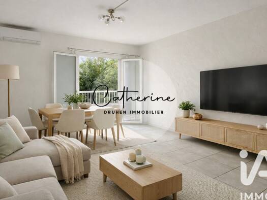 Appartement à vendre 214 000 € 2 pièces 1 chambre 54 m² Étage 1/4 La Gare Hyères 83400