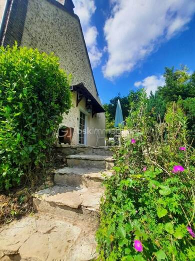Mas à vendre 156 500 € 5 pièces 4 chambres 106 m² 940 m² de terrain Bourg et Hameaux Rive Droite Villeneuve-sur-Yonne 89500