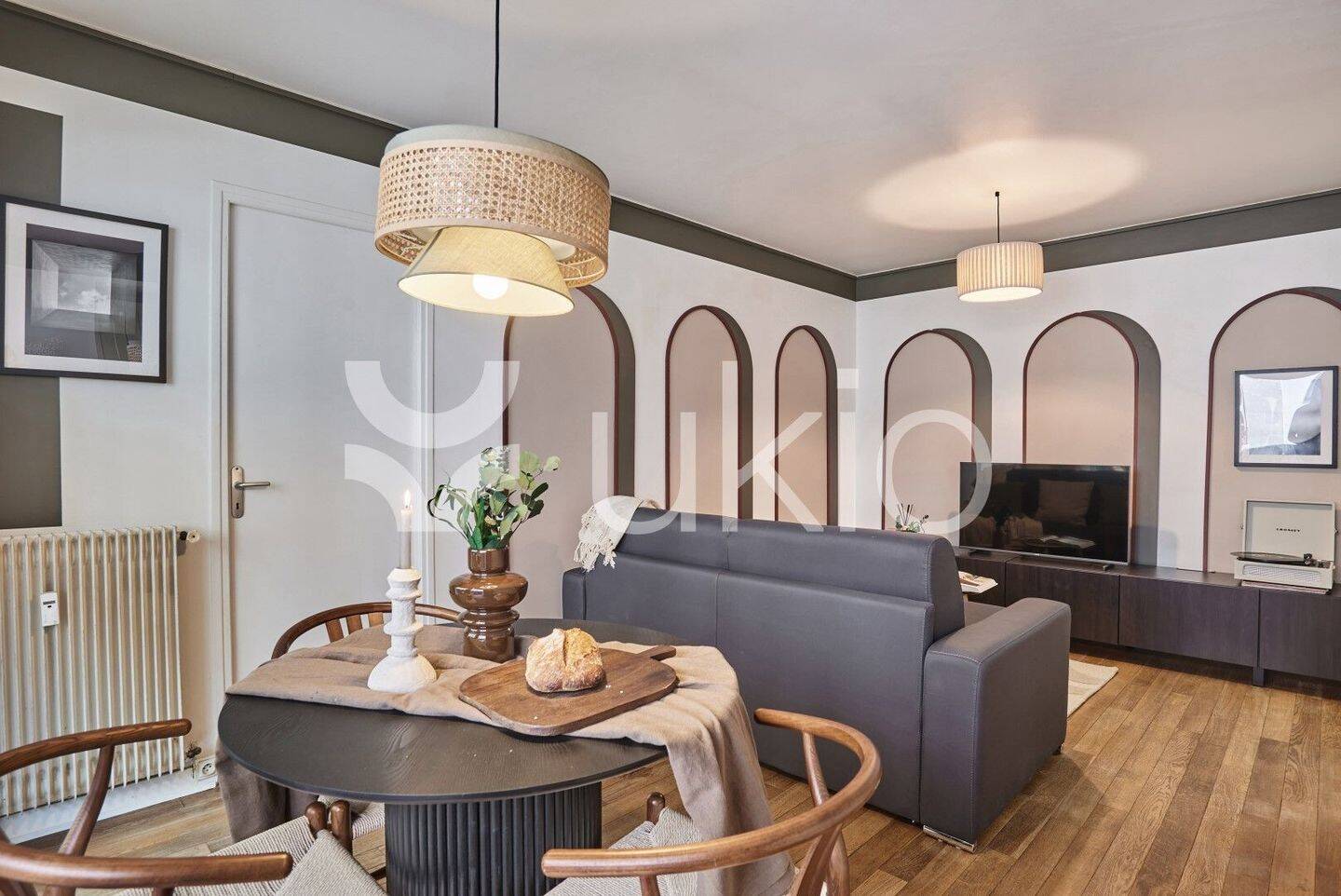 Appartement 2 pièces 57 m² · à Paris 17ème Arrondissement · 57 m² · 3 000 €/mois