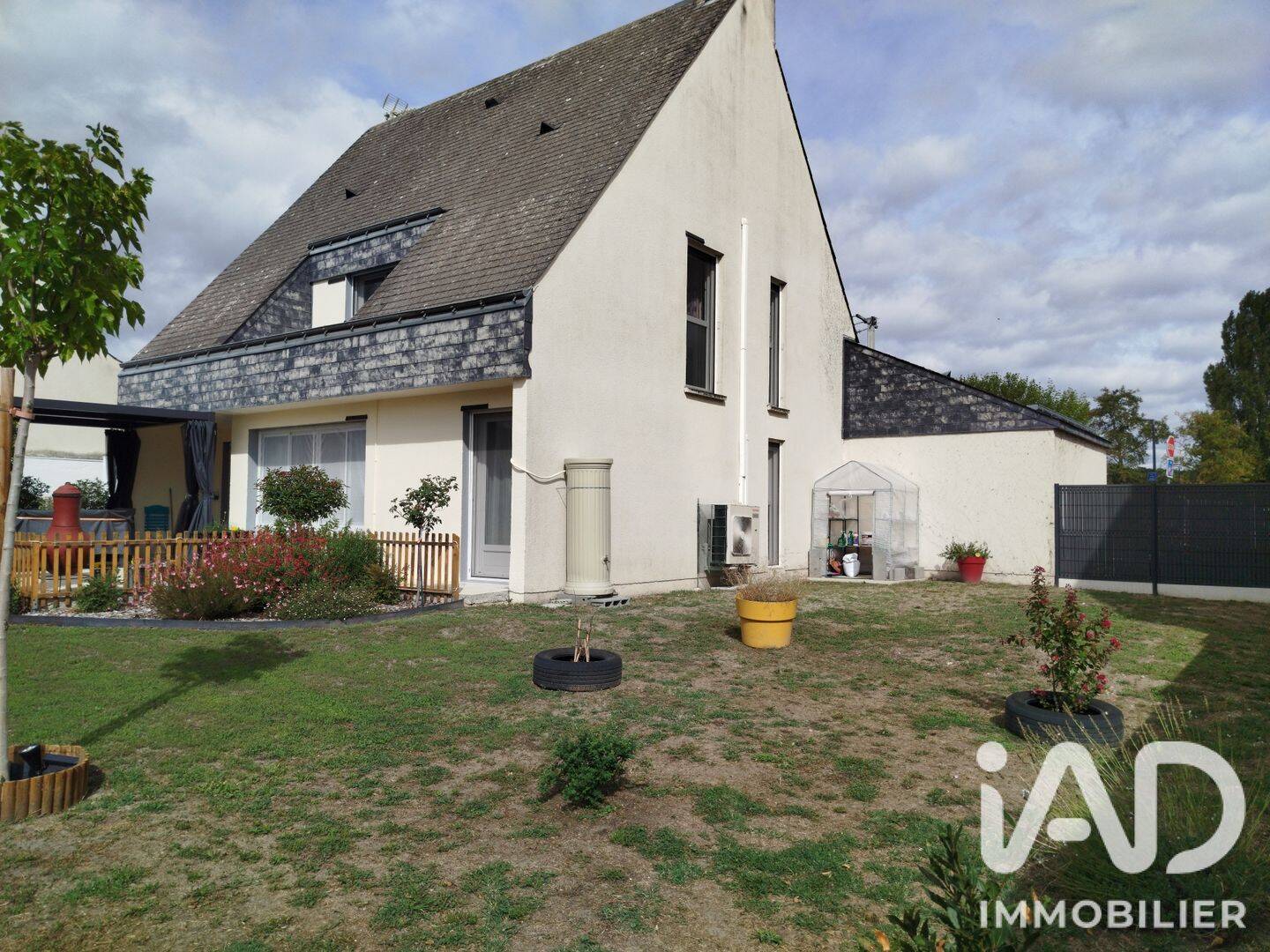 Maison 6 pièces 117 m² · à Bourgueil · 117 m² · 228 000 €