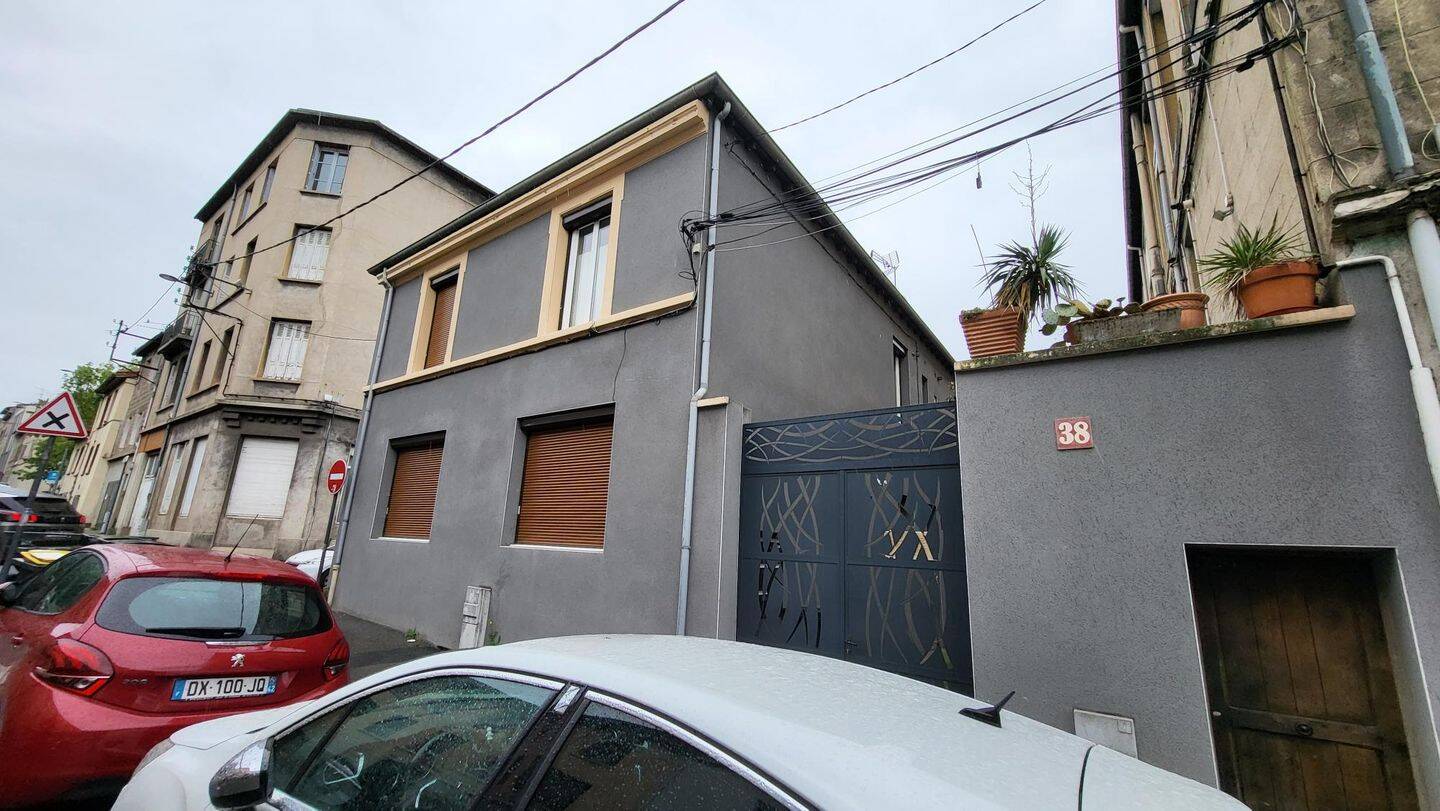 Appartement 2 pièces 51 m² · à Saint-Étienne · 51 m² · 61 000 €