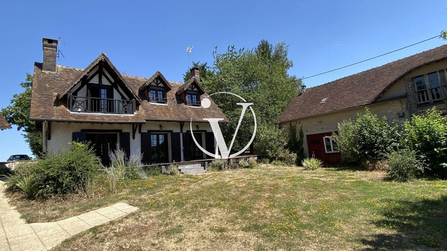 Maison 4 pièces 131 m² · à Lunay · 131 m² · 243 900 €
