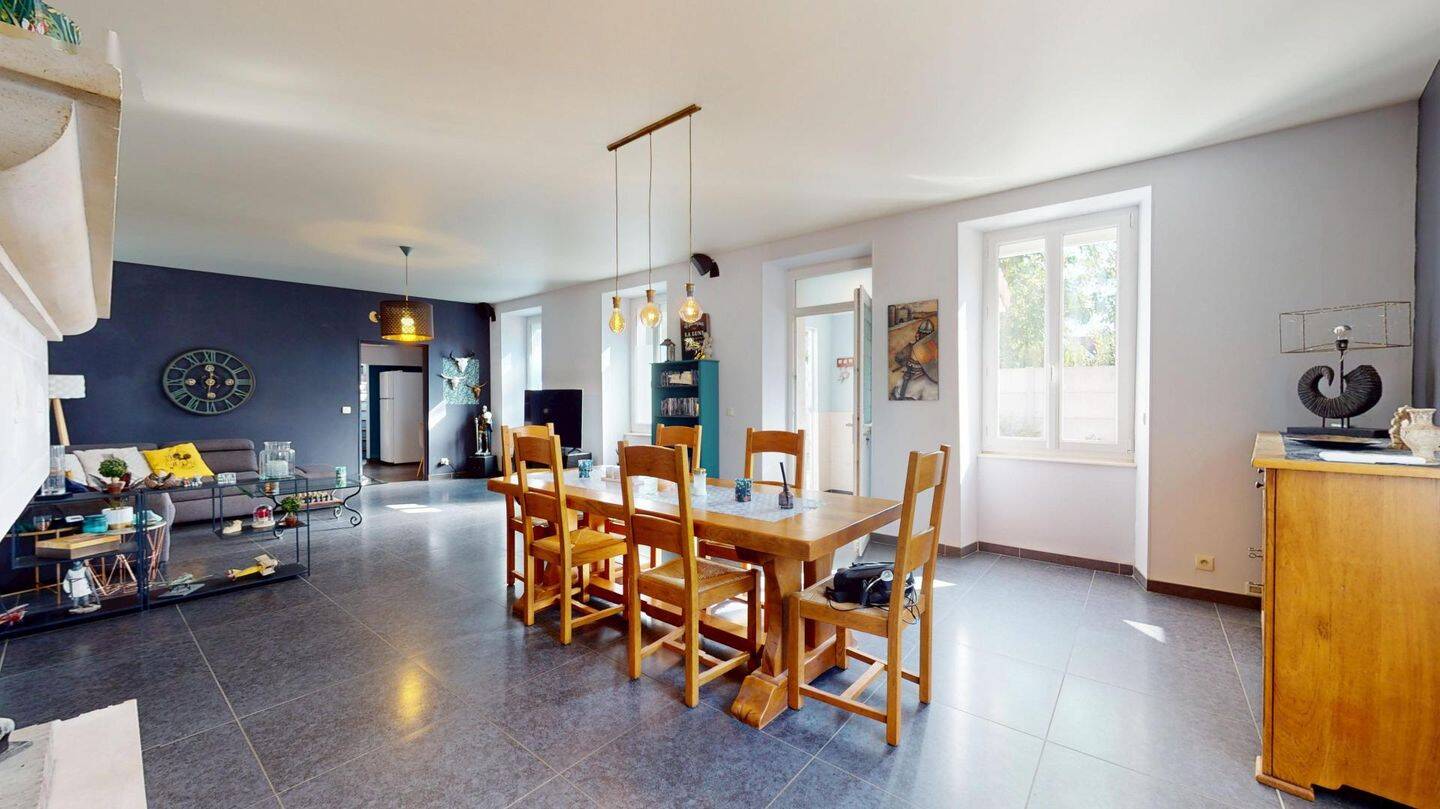Maison 6 pièces 130 m² · à Sens · 130 m² · 235 000 €