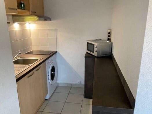 Appartement à louer 565 € 2 pièces 1 chambre 42 m² Étage 4/5 Belair Rodez 12000