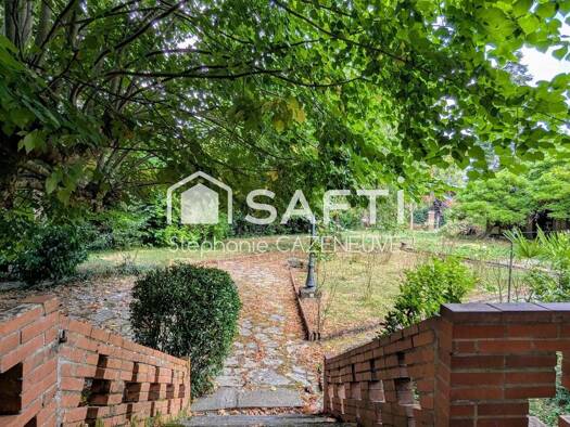 Maison à vendre 205 000 € 8 pièces 5 chambres 191 m² 1 070 m² de terrain Simorre 32420