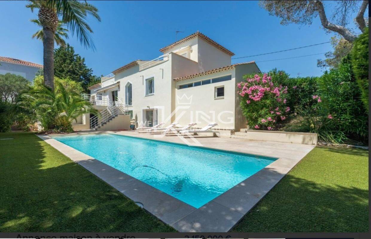 Maison 6 pièces 250 m² · à Saint-Raphaël · 250 m² · 2 150 000 €