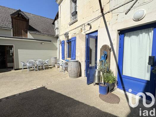 Immeuble à vendre 238 900 € 175 m² La Metairie Longué-Jumelles 49160