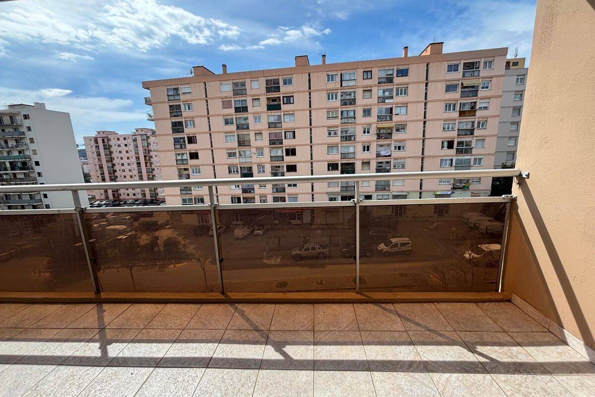 Appartement 4 pièces 83 m² · à Ajaccio · 83 m² · 199 900 €