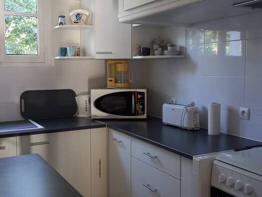 Appartement à louer 630 € 1 pièce 32 m² Étage 1/1 Amélie-les-Bains-Palalda 66110