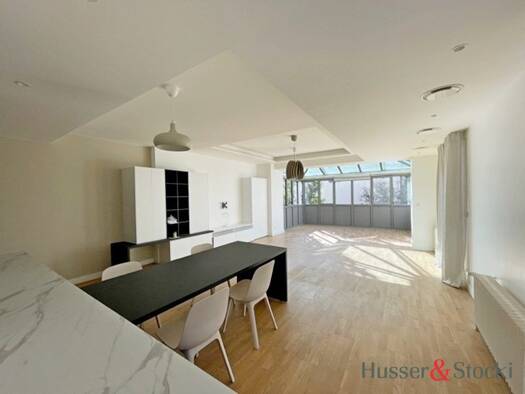 Maison à louer 3 850 € 6 pièces 4 chambres 281 m² Strasbourg 67000