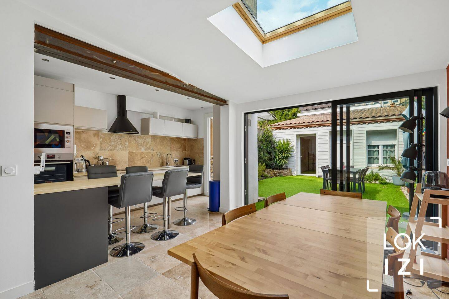 Maison 5 pièces 158 m² · à Bordeaux · 157,6 m² · 2 650 €/mois