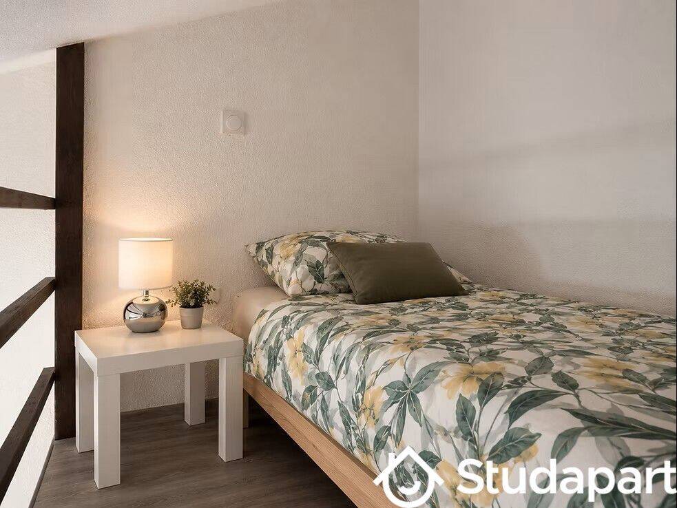 Appartement 1 pièce 15 m² · à Metz · 15 m² · 590 €