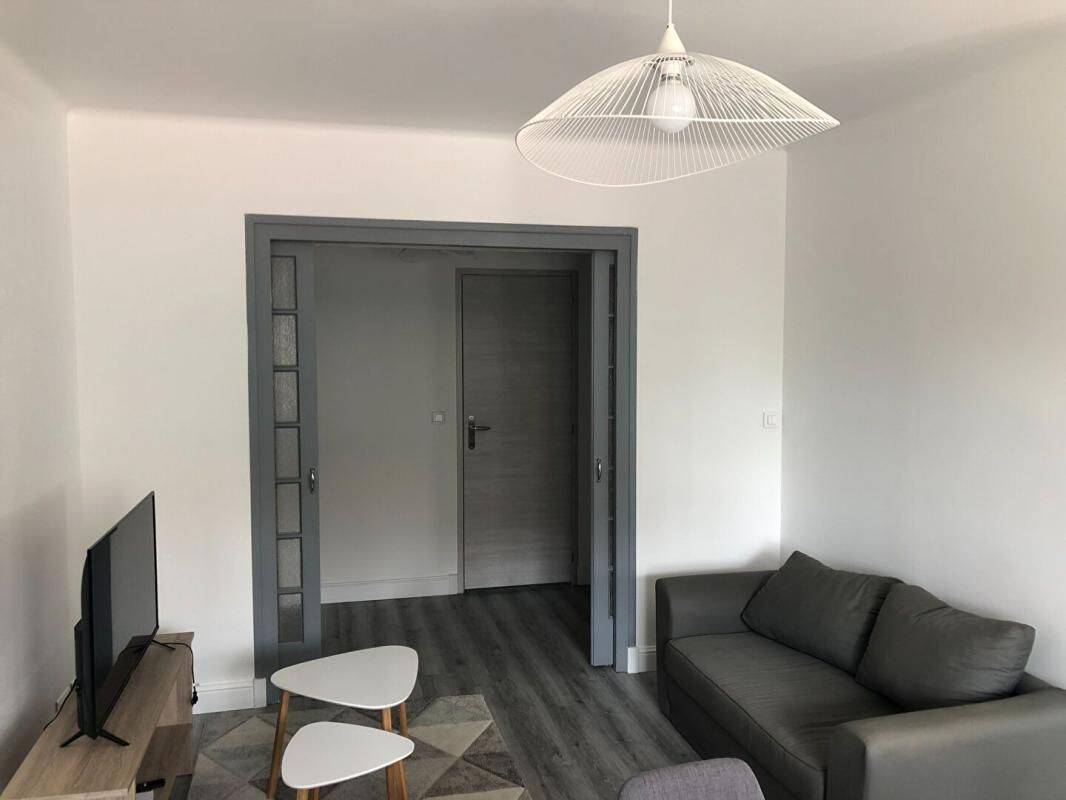 Appartement 2 pièces 46 m² · à Saintes · 46,2 m² · 765 €