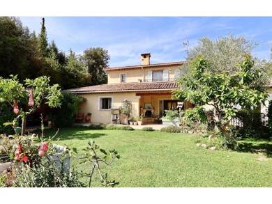 Hôtel particulier à vendre 749 000 € 5 pièces 4 chambres 187 m² 187 m² de terrain Gattières 06510