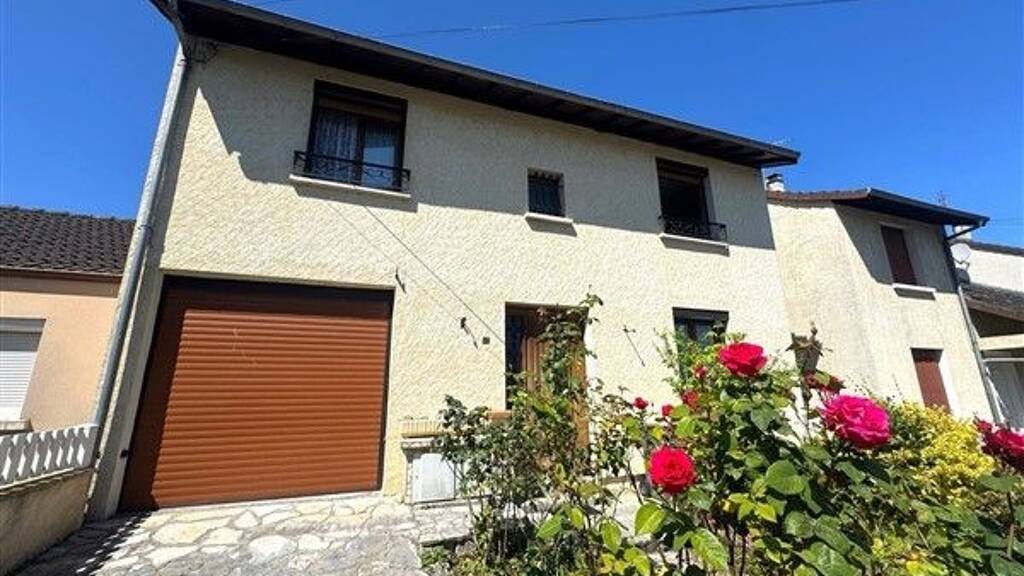 Maison à vendre 155 800 € 5 pièces 100 m² 201 m² de terrain Brive-la-Gaillarde 19100