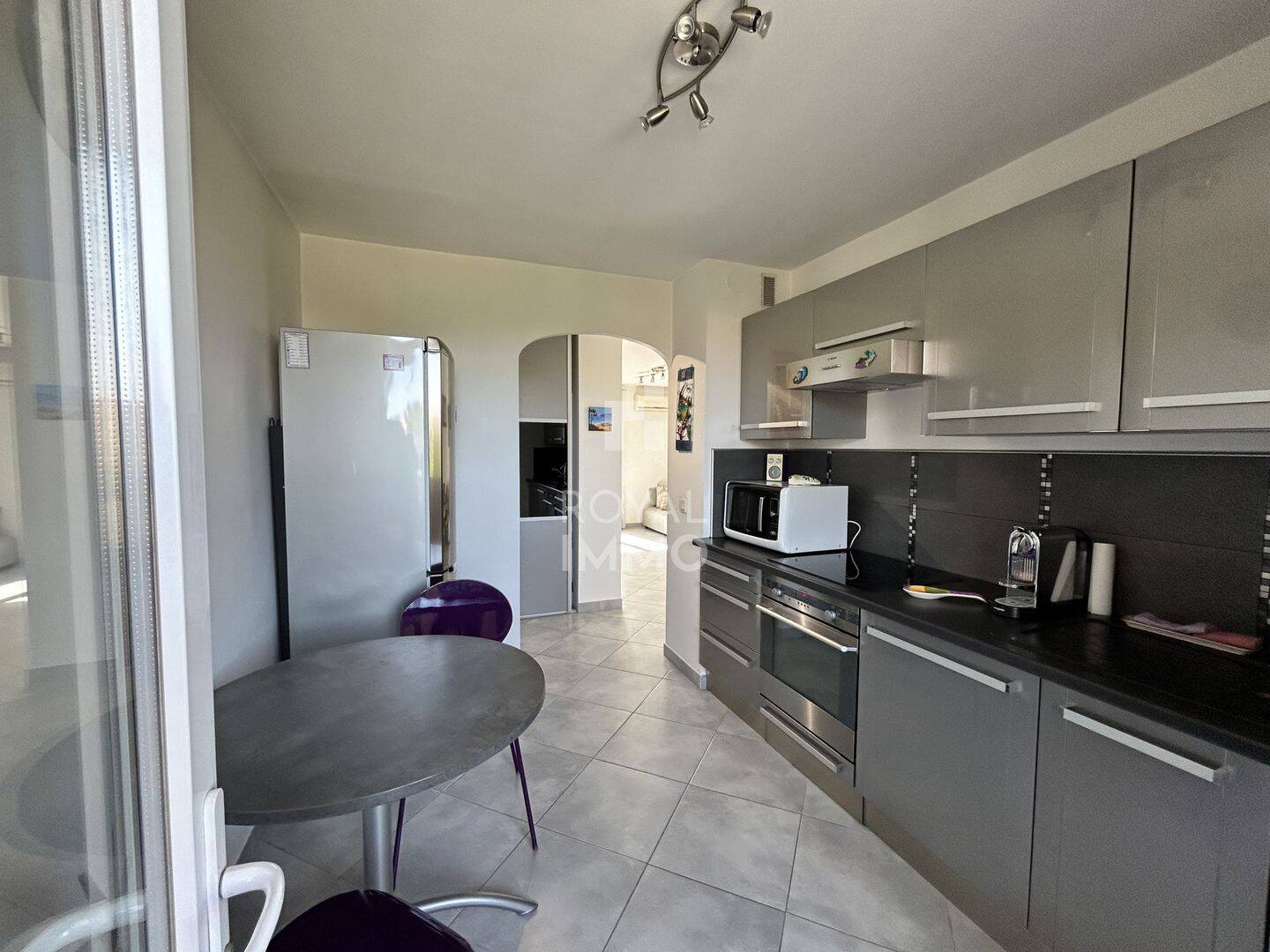 Appartement 3 pièces 64 m² · à Hyères · 64 m² · 229 000 €