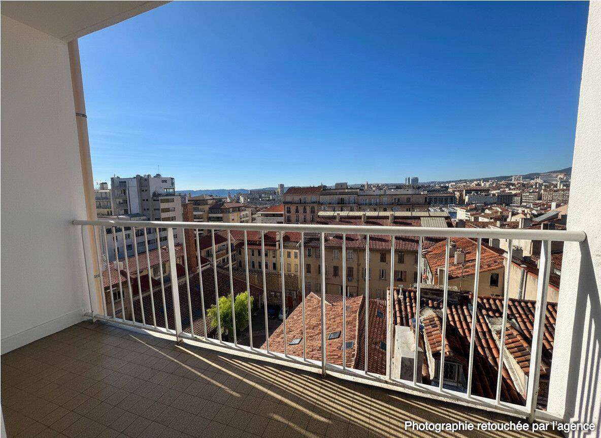 Appartement 3 pièces 72 m² · à Marseille 7ème Arrondissement · 71,8 m² · 337 000 €
