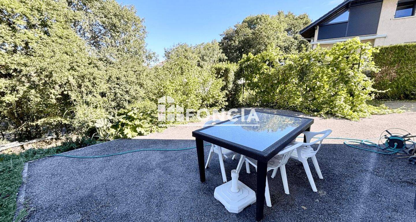 Appartement 2 pièces 55 m² · à Saint-Julien-en-Genevois · 55,2 m² · 1 350 €/mois
