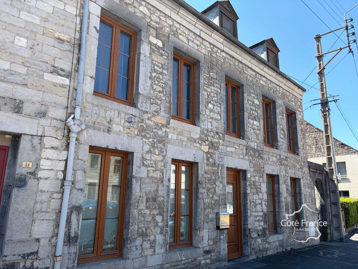 Maison 5 pièces 180 m² · à Givet · 180 m² · 155 000 €