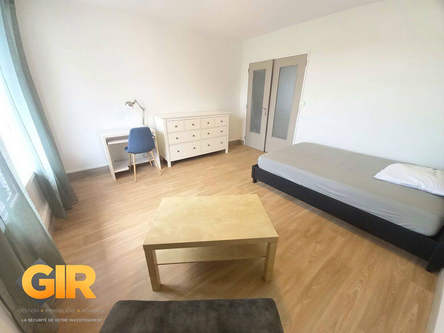 1 pièce 75 m² · à Rennes · 75 m² · 380 €